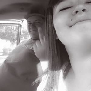 Meet your Posher, Dana